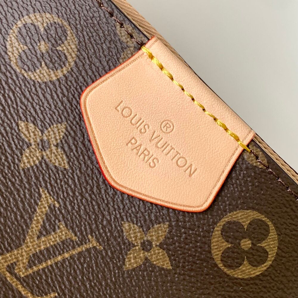 Louis Vuitton LV Graceful MM Monogram Canvas LVB-029