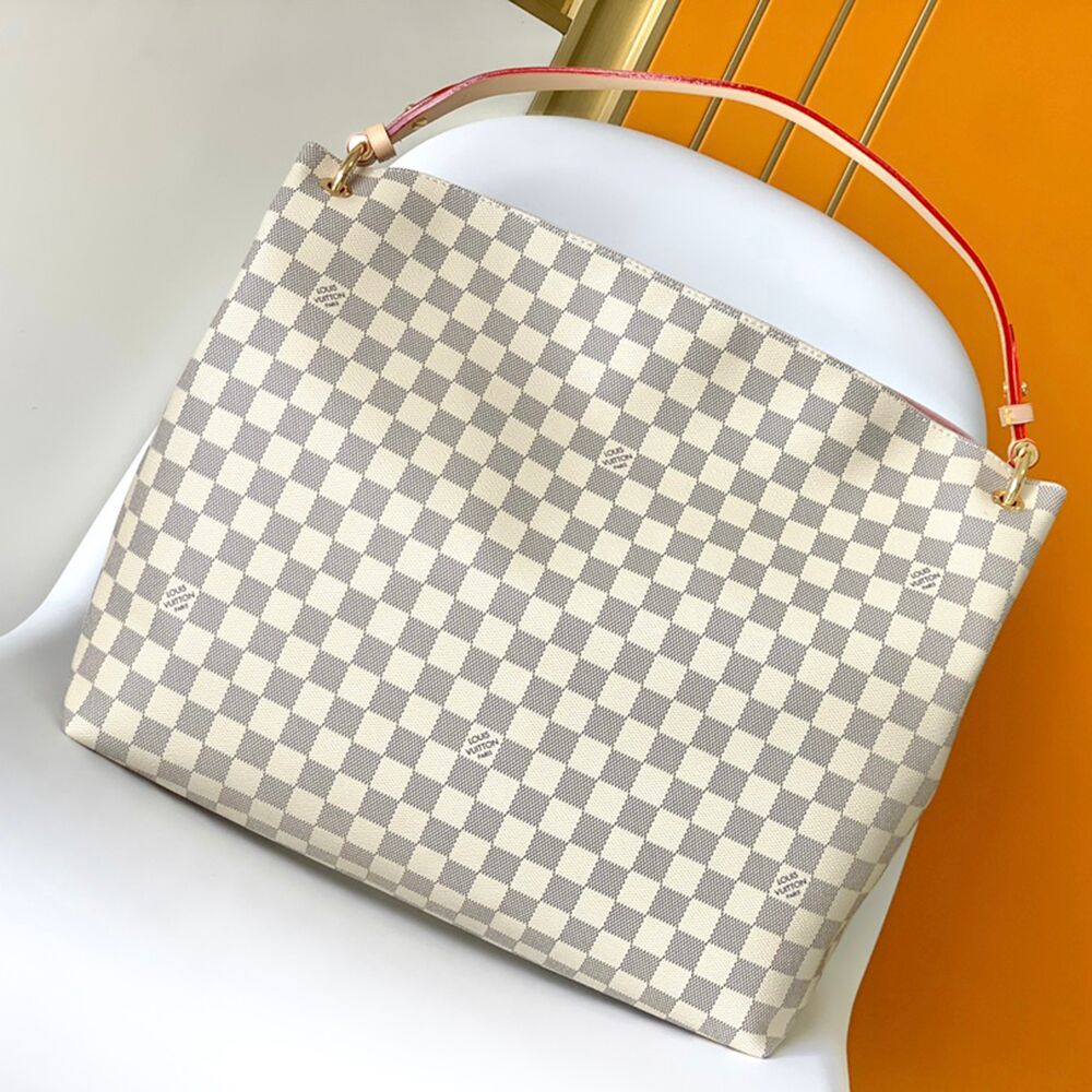 Louis Vuitton LV Graceful MM Monogram Canvas LVB-031