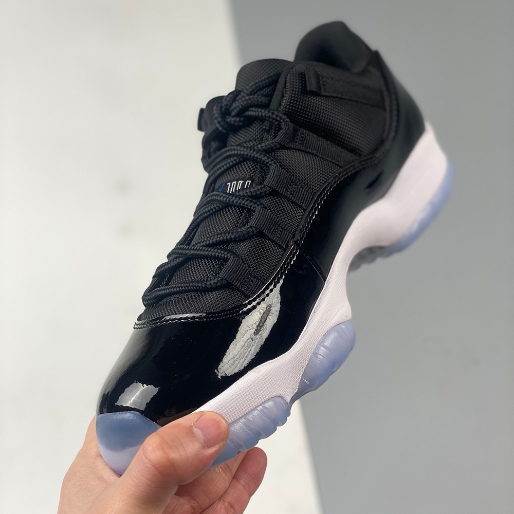 Jordan 11 Retro Low Space Jam