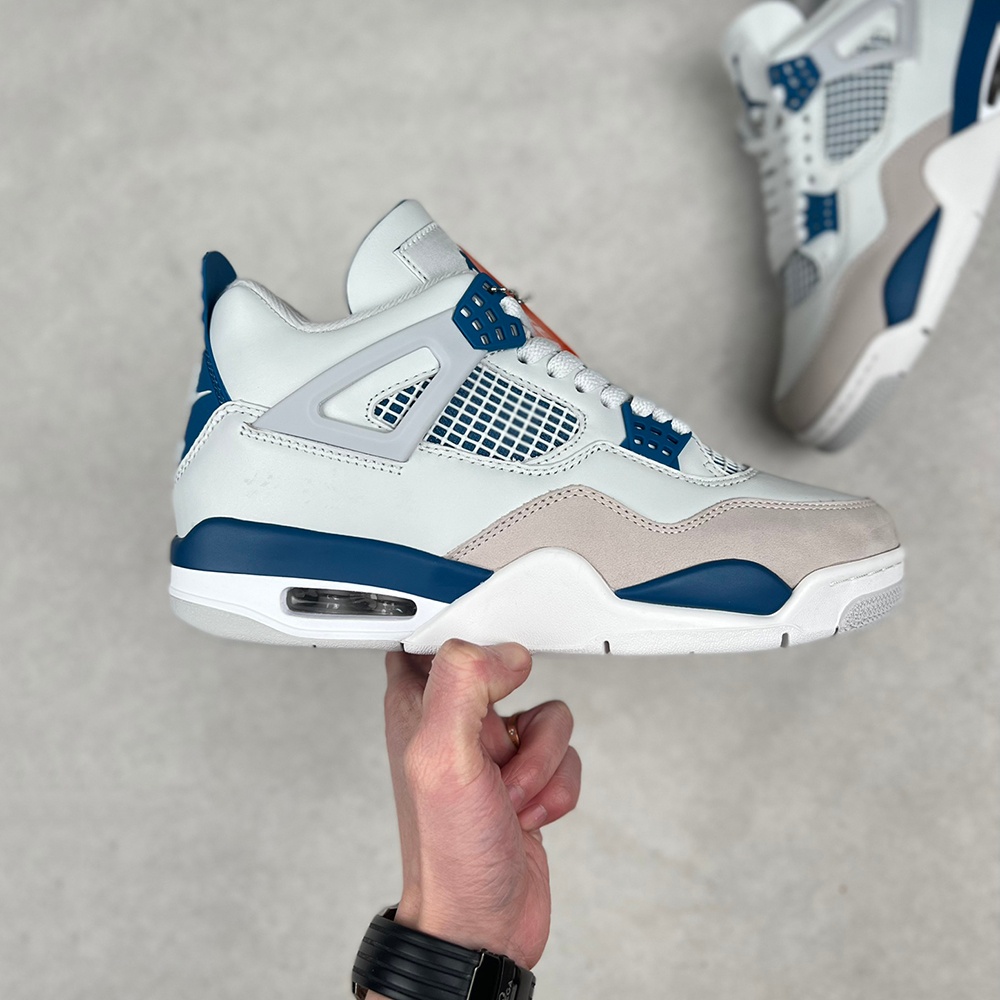 Jordan 4 Retro Military Blue (2024)