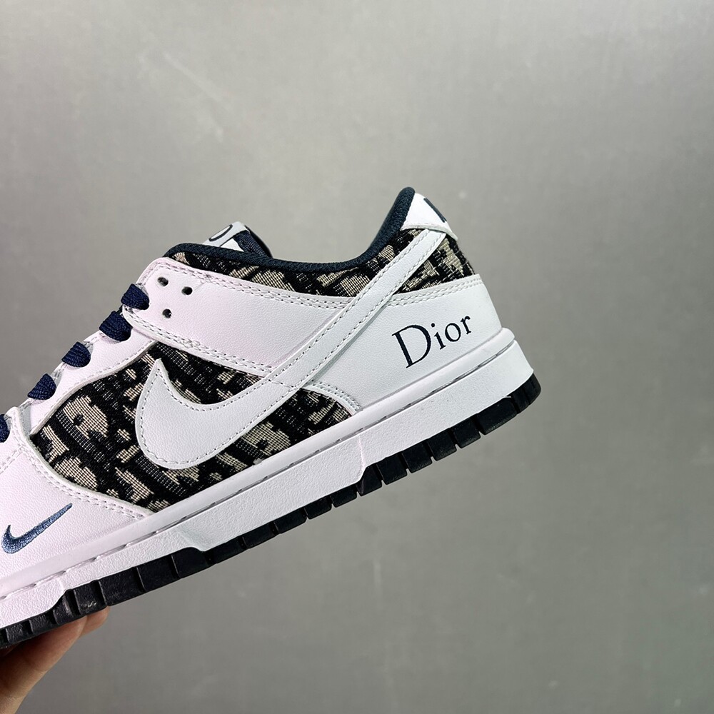 Nike x Dior Casual Sneaker DR-008