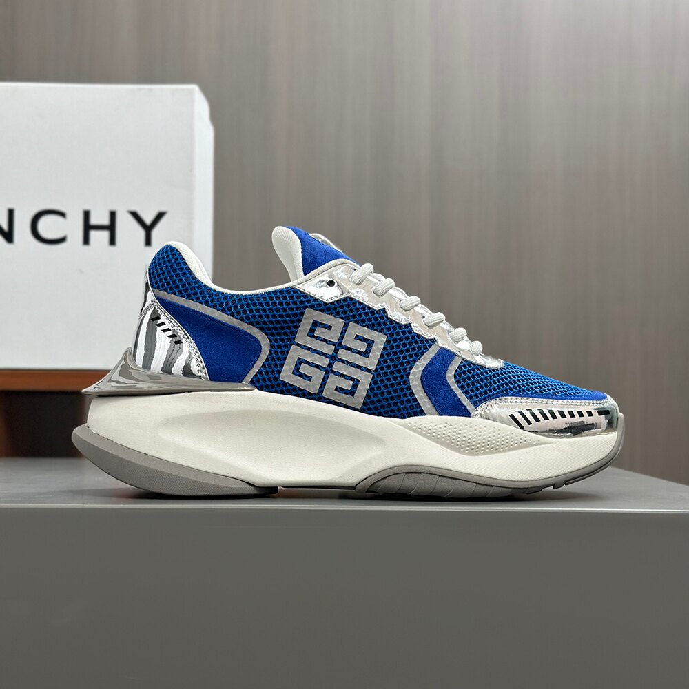 Givenchy Fashion Runner Sneaker GV-001