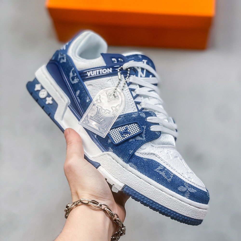 Louis Vuitton Trainer Sneaker White Blue