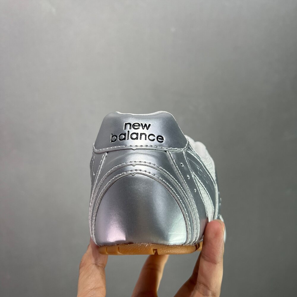 New Balance x MiuMiu 530 Sneakers NB-006