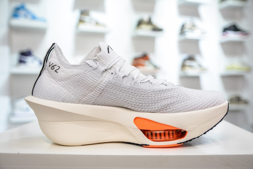 Nike Air Zoom Alphafly NEXT% 3 Prototype