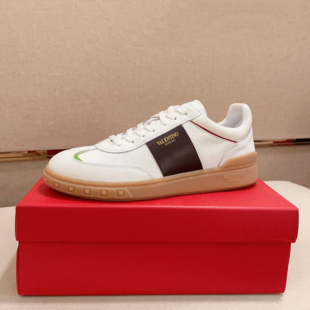 Valentino Garavani Street Style Leather Sneakers VA-005