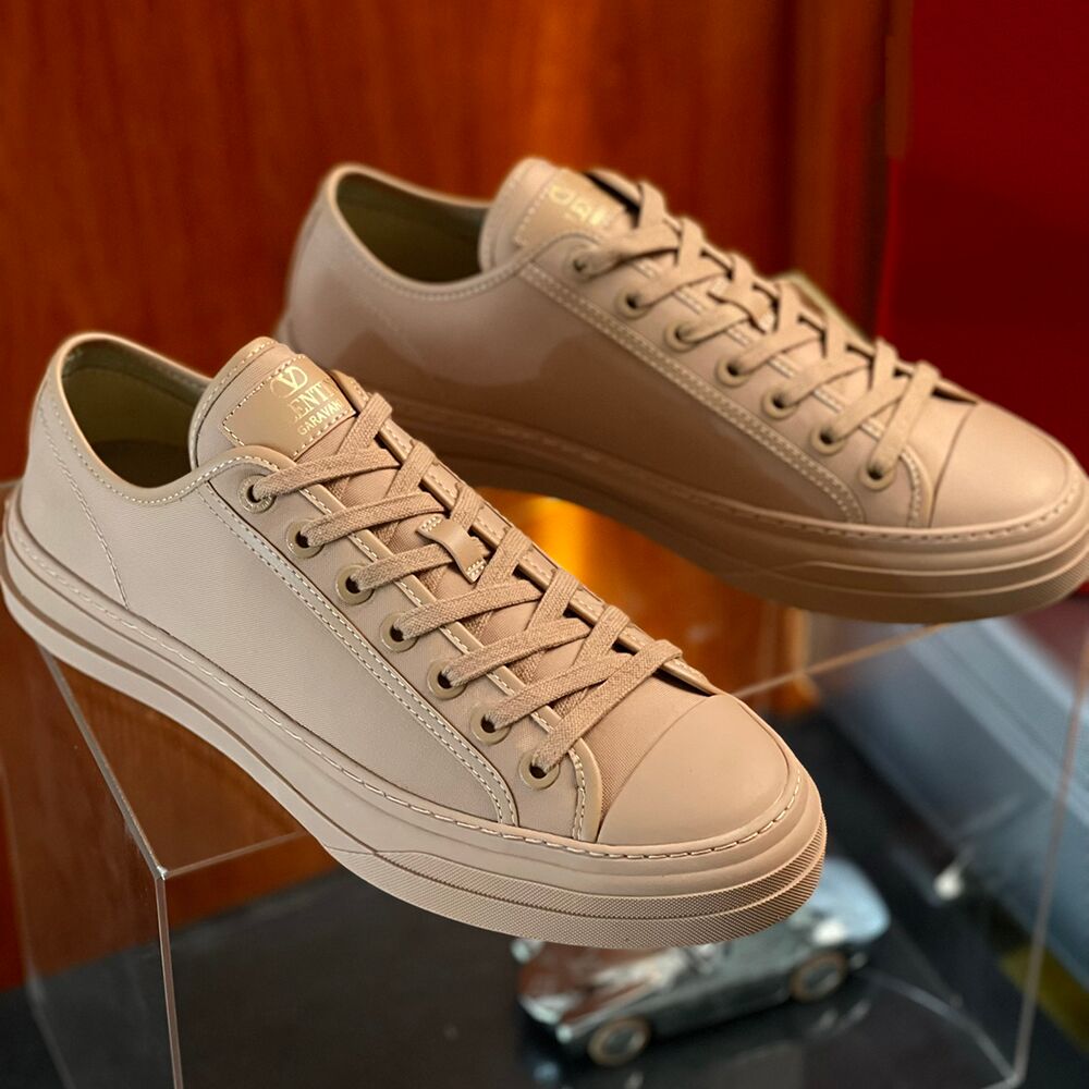 Valentino Garavani Lace-Up Canvas Sneakers VA-014