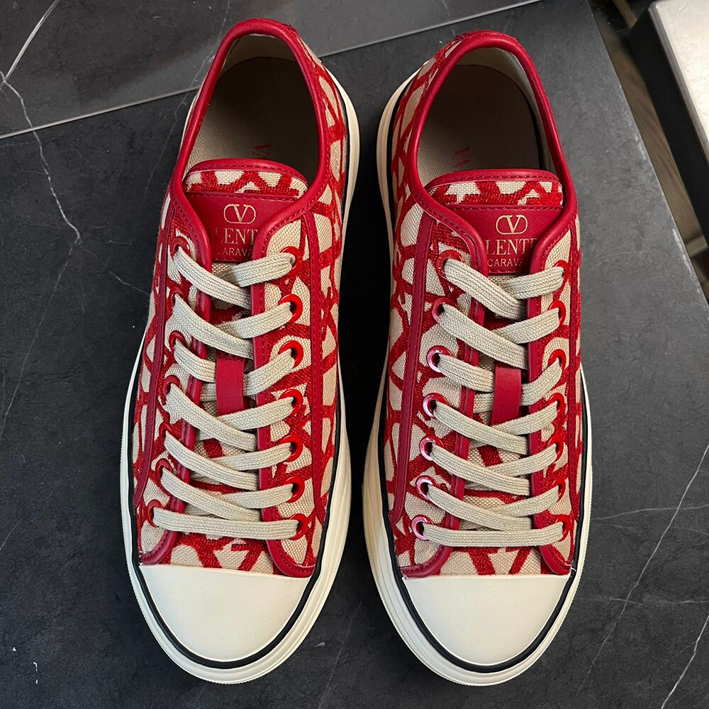 Valentino Garavani Lace-Up Canvas Sneakers VA-015