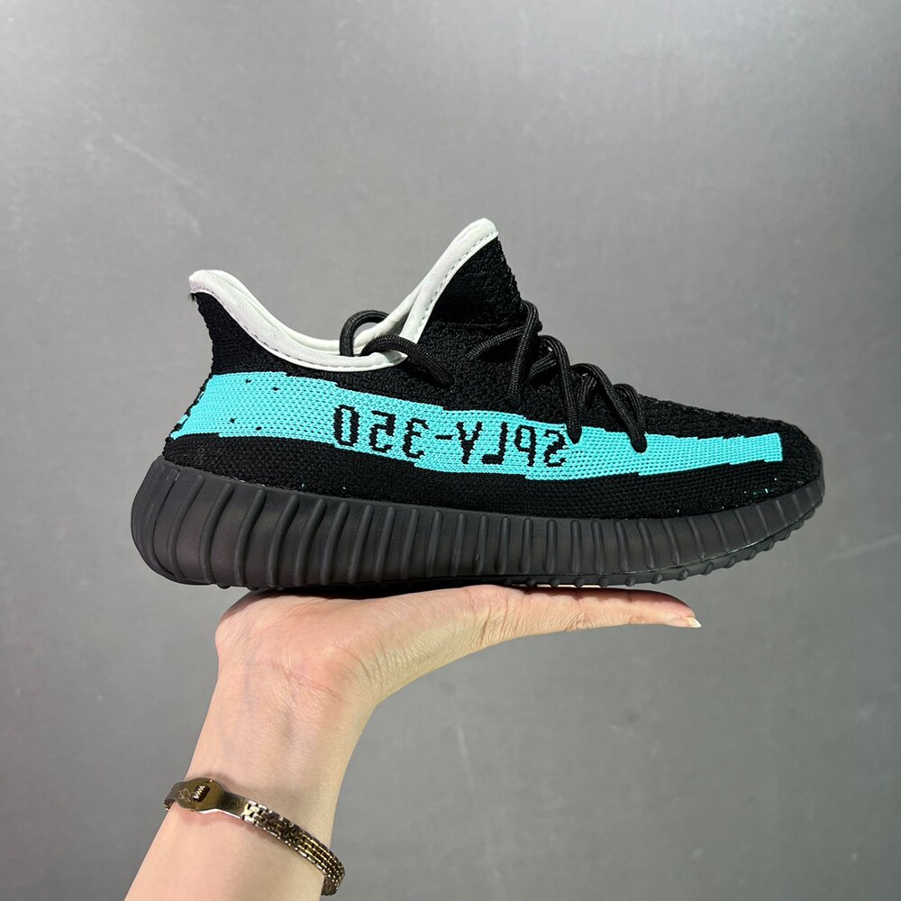 Adidas Yeezy Boost 350 V2 Sneakers YE-001