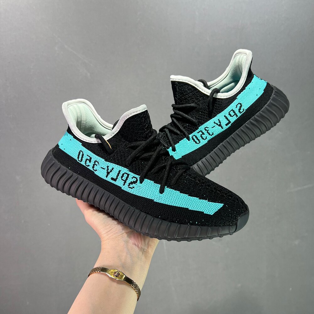 Adidas Yeezy Boost 350 V2 Sneakers YE-001