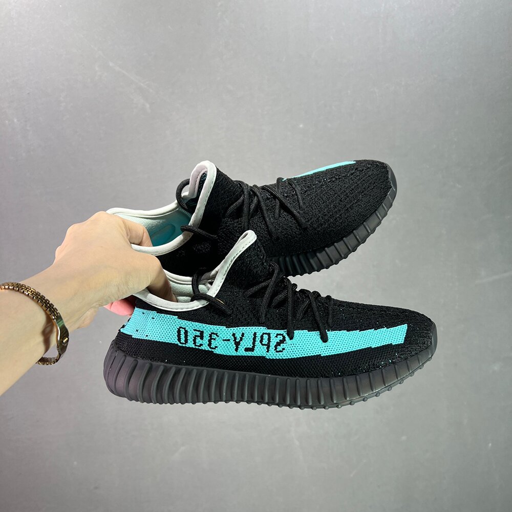 Adidas Yeezy Boost 350 V2 Sneakers YE-001