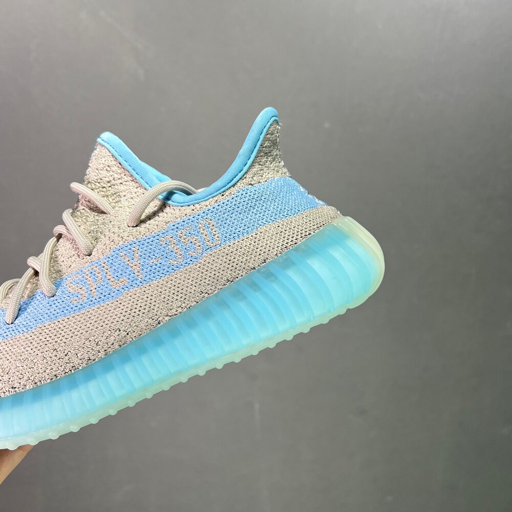 Adidas Yeezy Boost 350 V2 Sneakers YE-004