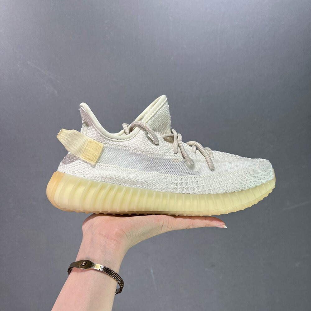 Adidas Yeezy Boost 350 V2 Sneakers YE-008