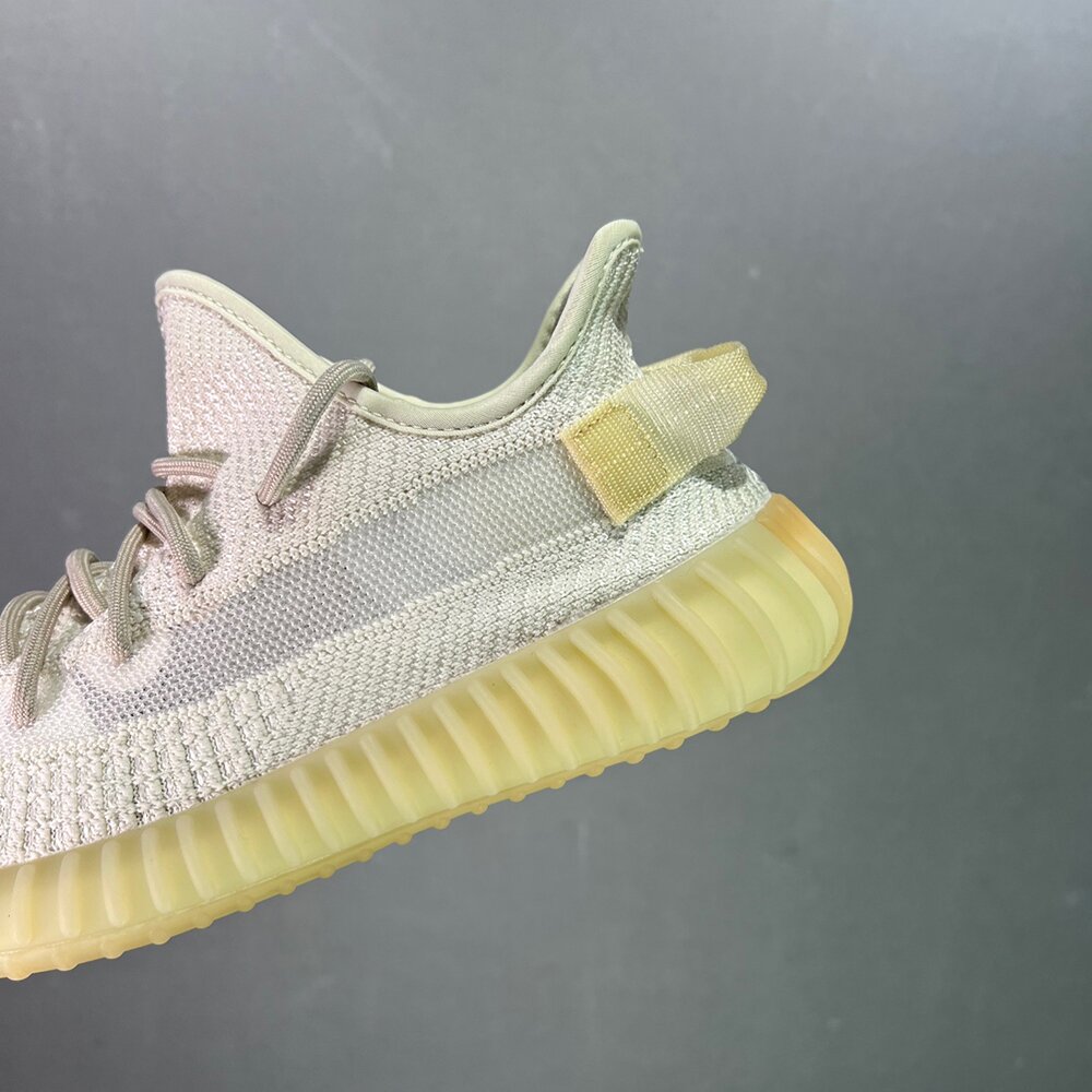 Adidas Yeezy Boost 350 V2 Sneakers YE-008