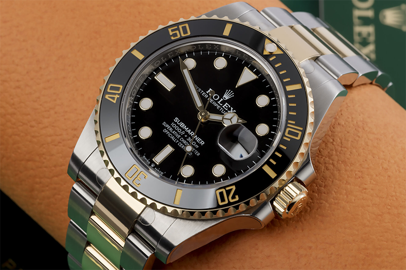 Rolex Submariner 40mm Black Dial Stainless Steel and Yellow Gold Bracelet RL-004